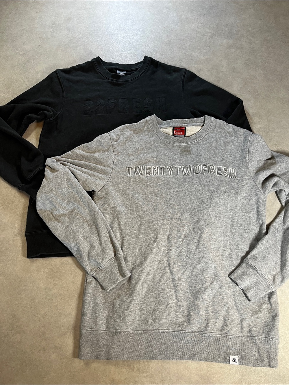 22 FRESH Crewneck Sweatshirts
Crew neck
Casual
Medium